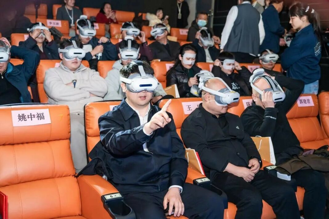 Kino VR w Chinach kino VR w Chinach i widzowie w goglach VR