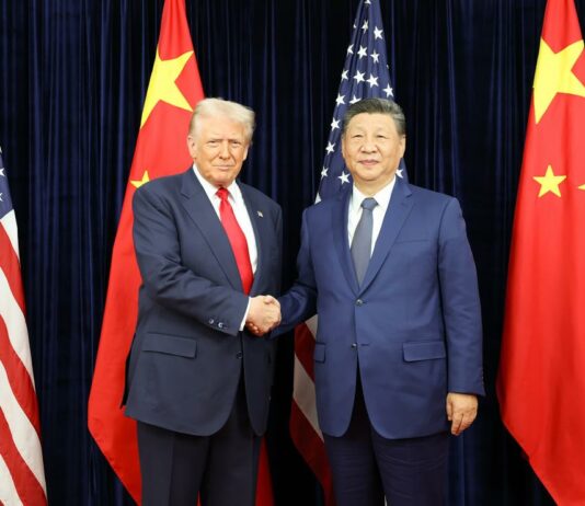 Chińczycy i Amerykanie wobec relacji Pekin–Waszyngton. Sondaże pokazują potrzebę stabilności i dialogu Relacje Chiny USA podczas spotkania Xi Jinpinga i Donalda Trumpa w Busan