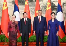 Pekin rozwija współpracę z Laosem. Od kolei Kunming–Wientian po AI Chiny i Laos, Xi Jinping i Thongloun Sisoulith podczas spotkania w Pekinie