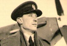 Witold Urbanowicz nad Chinami. Polski as w walce z japońską agresją Witold Urbanowicz w Chinach podczas walki przeciwko japońskiej agresji